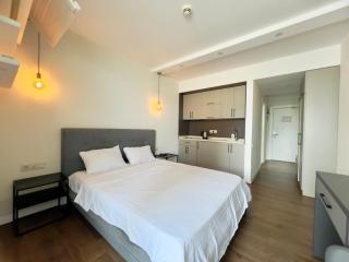 Modern Studio in Alliance Palace Panoramic Sea & City Views - 4