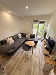 Grand T4 moderne à Forbach Wi-Fi & Parking - 2
