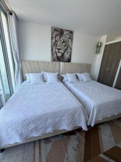 Apartamento en Rodadero, elegante y amplio a una cuadra del mar - 4