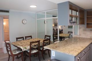Cozy Condo in the Heart of Mandarin - 5