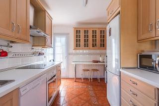 Villa privada con piscina, jardín y BBQ cerca de Madrid - 3