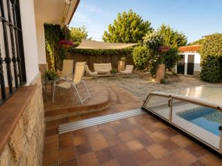 Villa privada con piscina, jardín y BBQ cerca de Madrid - 7