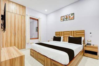 Hotel O Naveen Stay - 0