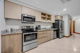 Pen11 Coastal Retreat w Pool and Ocean View Rooftop - 3