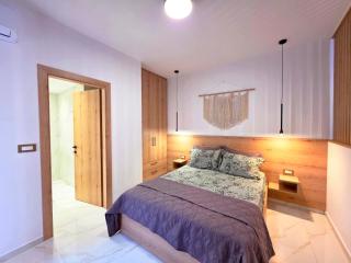 Anthouli Homes 2, steps from beach and centre - 5
