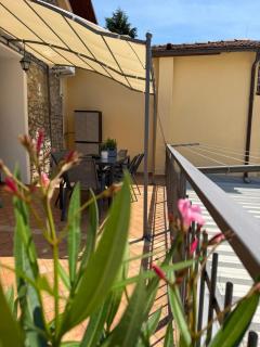 Casa Dani - terrazza relax, parcheggio gratuito e comfort a due passi da Oneglia - 8
