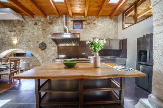 Villa Candice Historic Venetian Retreat by Rentado - 2