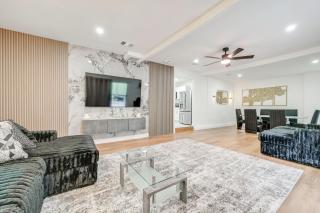 Central Tampa Oasis: Hot Tub & Huge Covered Deck! - 4