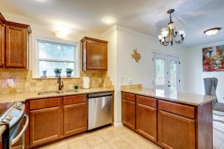 Centrally Located Salado Sanctuary 2 Mi to Dtwn - 1