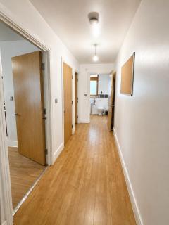 1 BR Stylish City Centre Apartment - 5