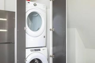 Downtown Luxury 1BR Loft · Walkable · Sleeps 4 - 7