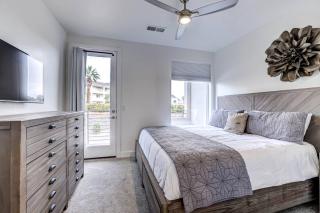 Poolside Retreat - King Beds - Dog Friendly - 8