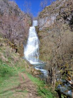 "Descanso en Babia " VUT-LE-483 - 5