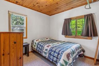 Cabin #10 2BR 1BA Timberlane Resort - 4