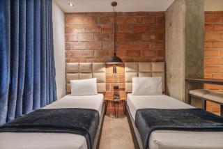 Hotel Appartments con Piscina - 8