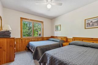 Lakeside Condo #16 4BR 3BA Timberlane Resort - 6