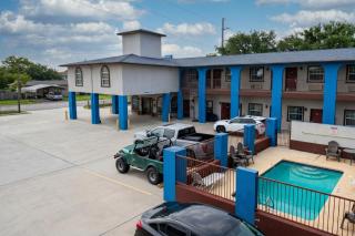 Airport Inn & Suites South Padre Island I 37 - 6