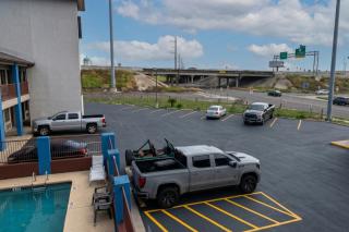 Airport Inn & Suites South Padre Island I 37 - 9