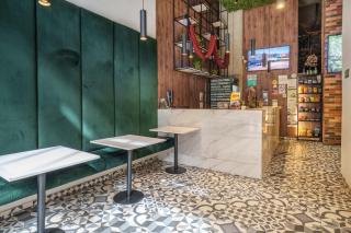 Hotel Appartments con Piscina - 9