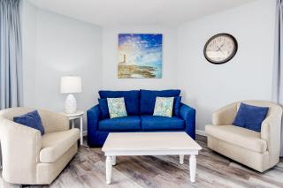 Bay Watch 1741 - 5
