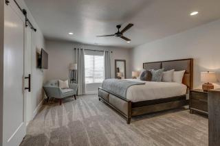 Southern Utah Retreat - 3 Bedroom - Private Hot Tub - Heated Pool - 8