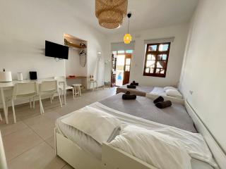 Elenitas flat, Steps to the Windmills & Fabrika - 6