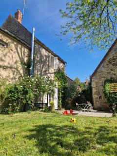 Charming house with enclosed garden, ideal families - 6