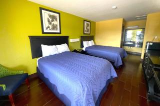 Deluxe Inn & Suites Corpus Christi I 37 - 6