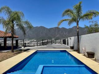 Casa Las Yucas - Pool - Sleeps 12- Garage - 0