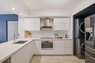 LUX RENTALS - Brickell Unit - 9