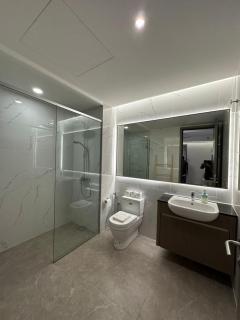 The Eaton Great Suites By OP - 2
