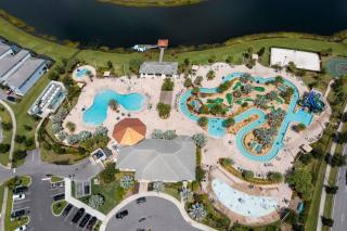 Magical Disney's Minion themed & Water View 3161 - 7