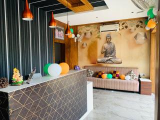 MAHAMAYA CONVENTION and HOTEL - 9