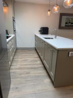 Luxury 2 Bath 2 Bed in Blackrock - N11 Corridor Access - 2