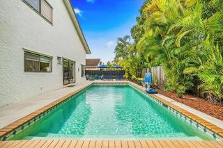 Pool - BBQ - Fire pit - Pool Table - TV room - 9
