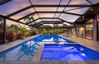 Boho Chic Estate-40Ft PoolSpa-Coolest House in Naples! - 9