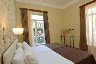 Apartment on Marjanishvili Square - 5