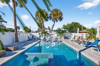 Sea Shell Beach Cottage - 9