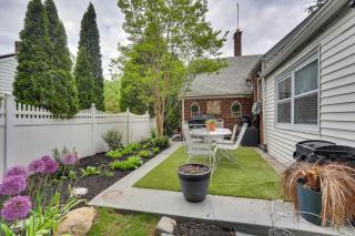 Pet-Friendly Retreat Near NYC & MetLife Stadium! - 7
