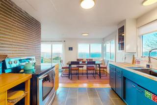 Vashon Island Retreat - 4