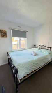 Private Double Room Shared Bathroom - 5