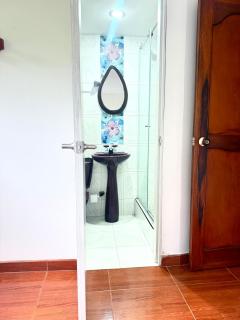 HOTEL BABILONIA - 1