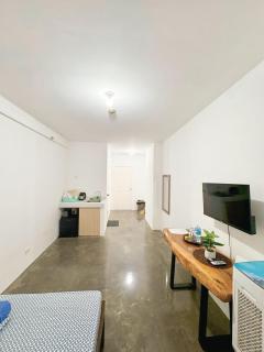 Isaiah 4110 Condo Stay - 4