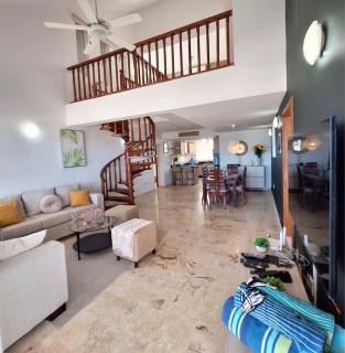 Playa Turquesa Ocean Club, G-301, free beach chairs on private beach - 2