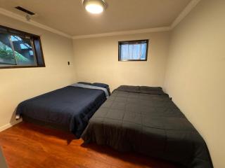 Vancouver Airport Comfort Guesthouse- FIFA Stadium 20 Min,, Free Parking & Easy Transit - 4