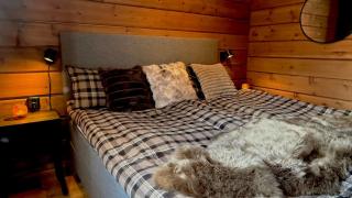 Luxury Mountain Lodge - 2