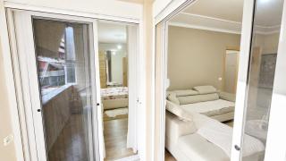Cozy Modern Apartment - 4