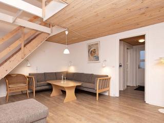 4 person holiday home on a holiday park in Blåvand - 5