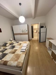 New apartment 10 minutes from downtown for 3 people - 1