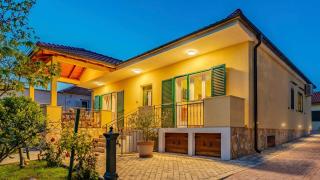 Holiday house with a parking space Vrsi - Mulo, Zadar - 16527 - 9